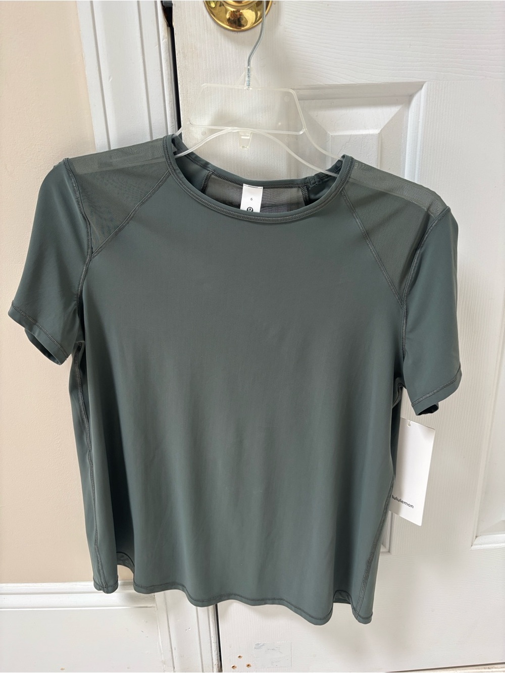 Lululemon Sculpt Short Sleeve PLMD Green Size 6